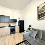 Apartment Oliwa 2-0 *