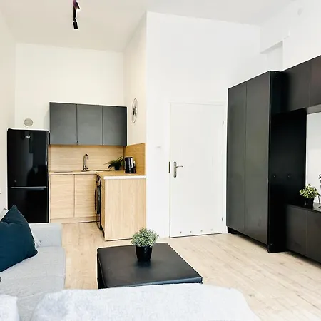 Oliwa 2-0 Apartman Gdańsk