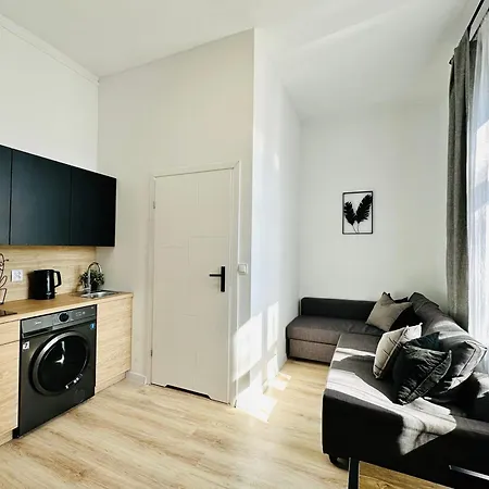 Oliwa 2-0 Apartment Danzig