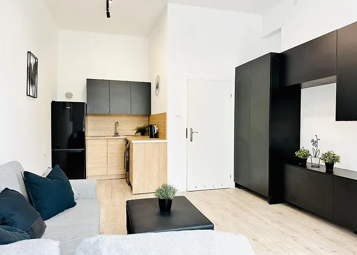 Oliwa 2-0 Apartament Gdańsk